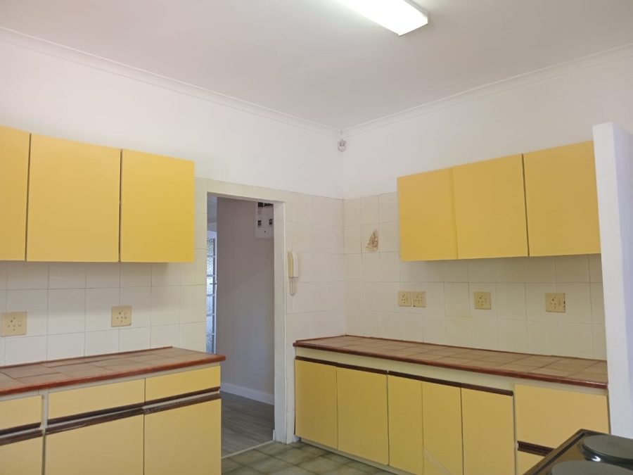 To Let 5 Bedroom Property for Rent in Rondebosch Western Cape